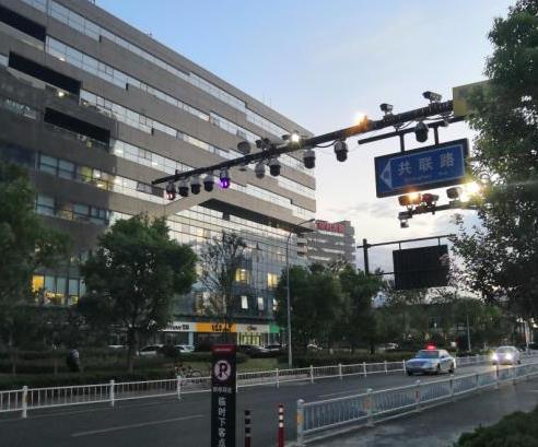 监控摄像头，视频监控