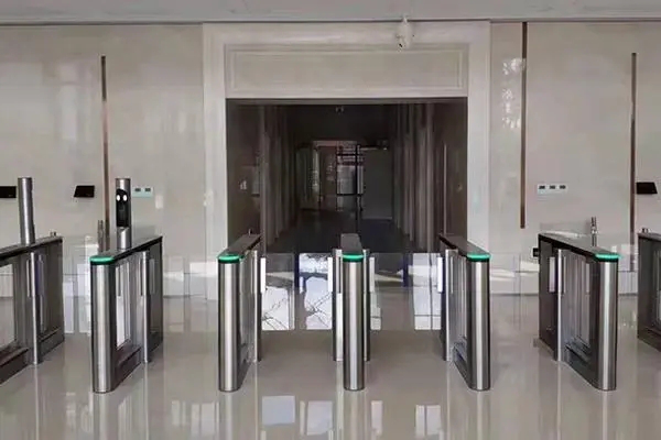 门禁考勤、停车场道闸、通道闸、一卡通、楼宇对讲、停车系统